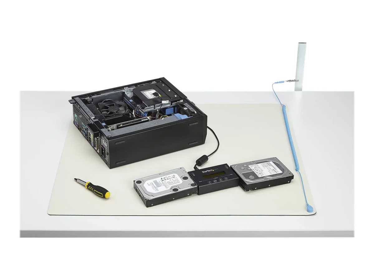 STARTECH 11x18in Anti Static Mat