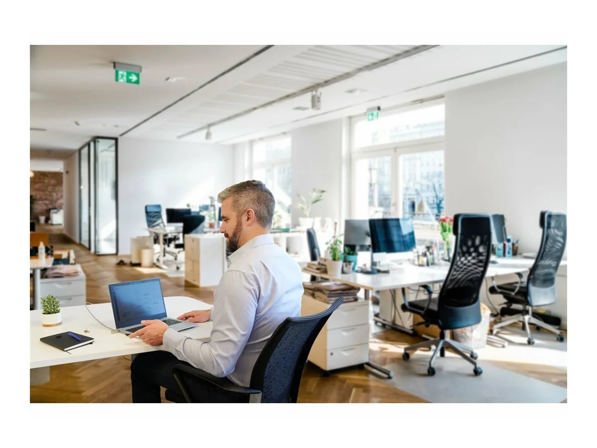 KENSINGTON MagPro Privacy 40,64cm Laptop