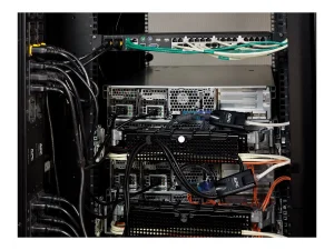 APC KVM 2G - Server Module - USB